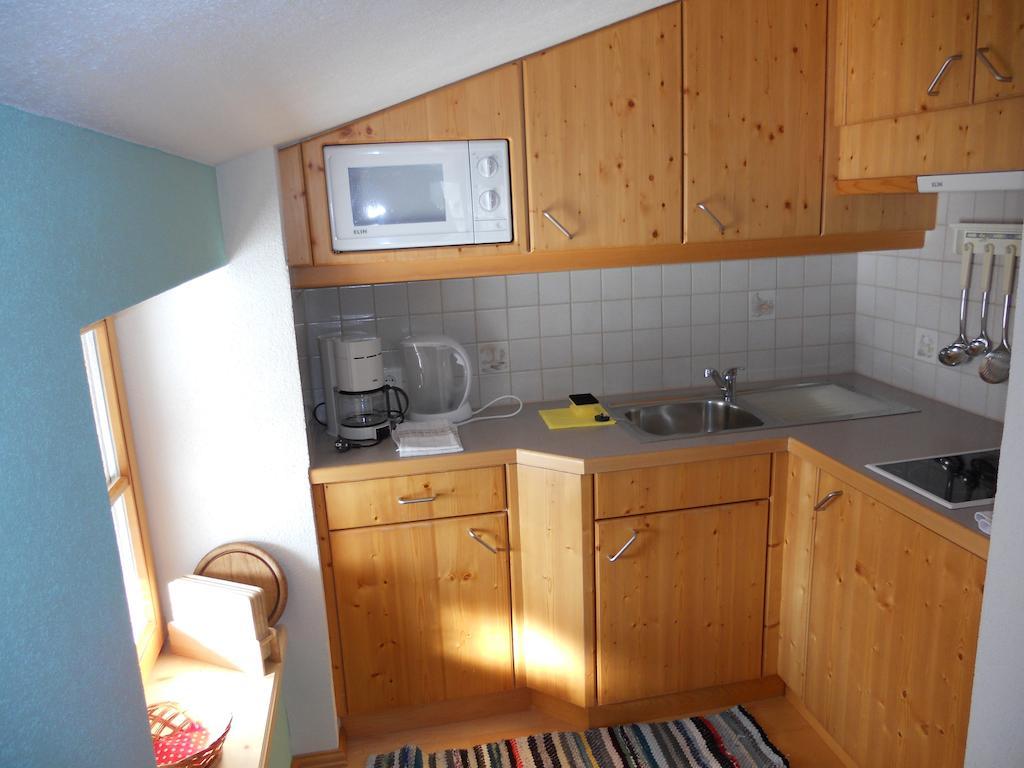 Urblhof Apartman Leutasch Szoba fotó